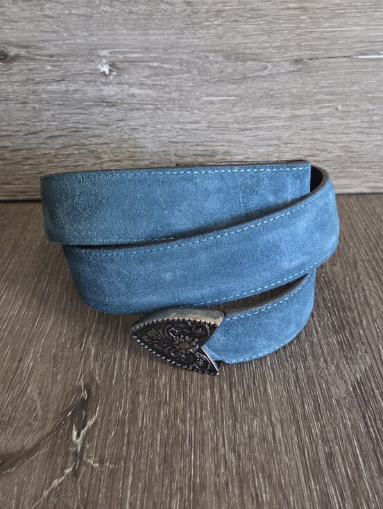 Idyllwind Accessories - Idyllwind Blue Suede Belt *No Buckle* Sz Medium